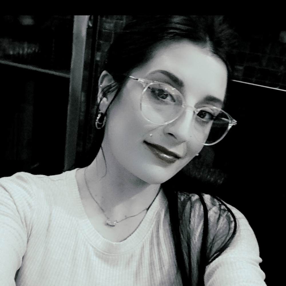 Meet your Posher, Ashley